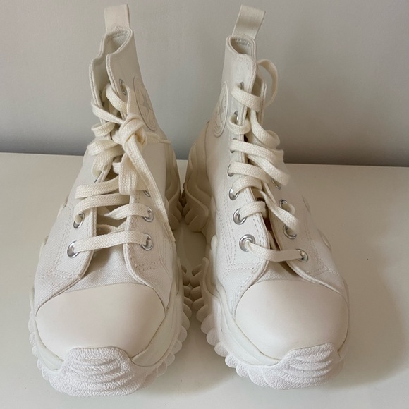 Converse Run Star Motion Beige White Unisex Casual Platform Shoes A03242C - Picture 2 of 9